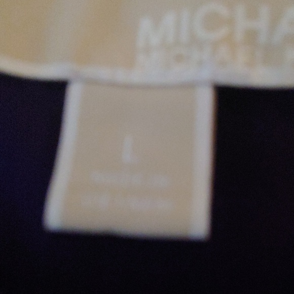 Top - Picture 3 of 5